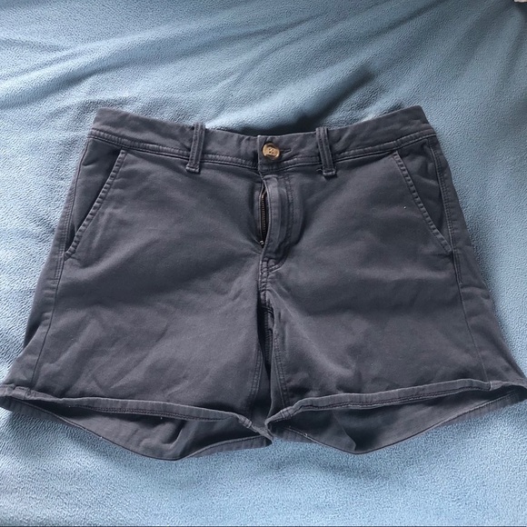 American Eagle Outfitters Pants - American Eagle Midi Shorts Size 6